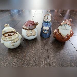 Set of vintage Christmas pottery stoneware decor x4 Pieces